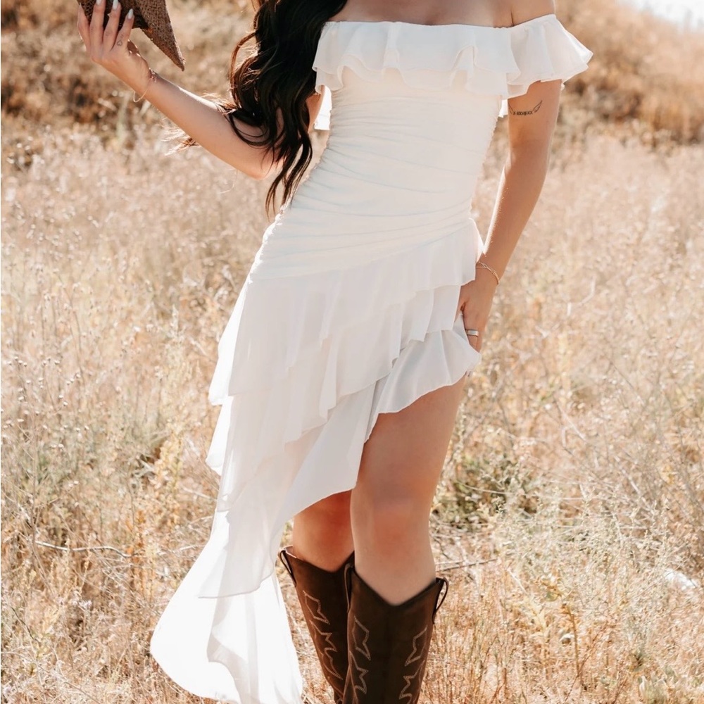 Elegant Off-Shoulder Asymmetrical White Dress